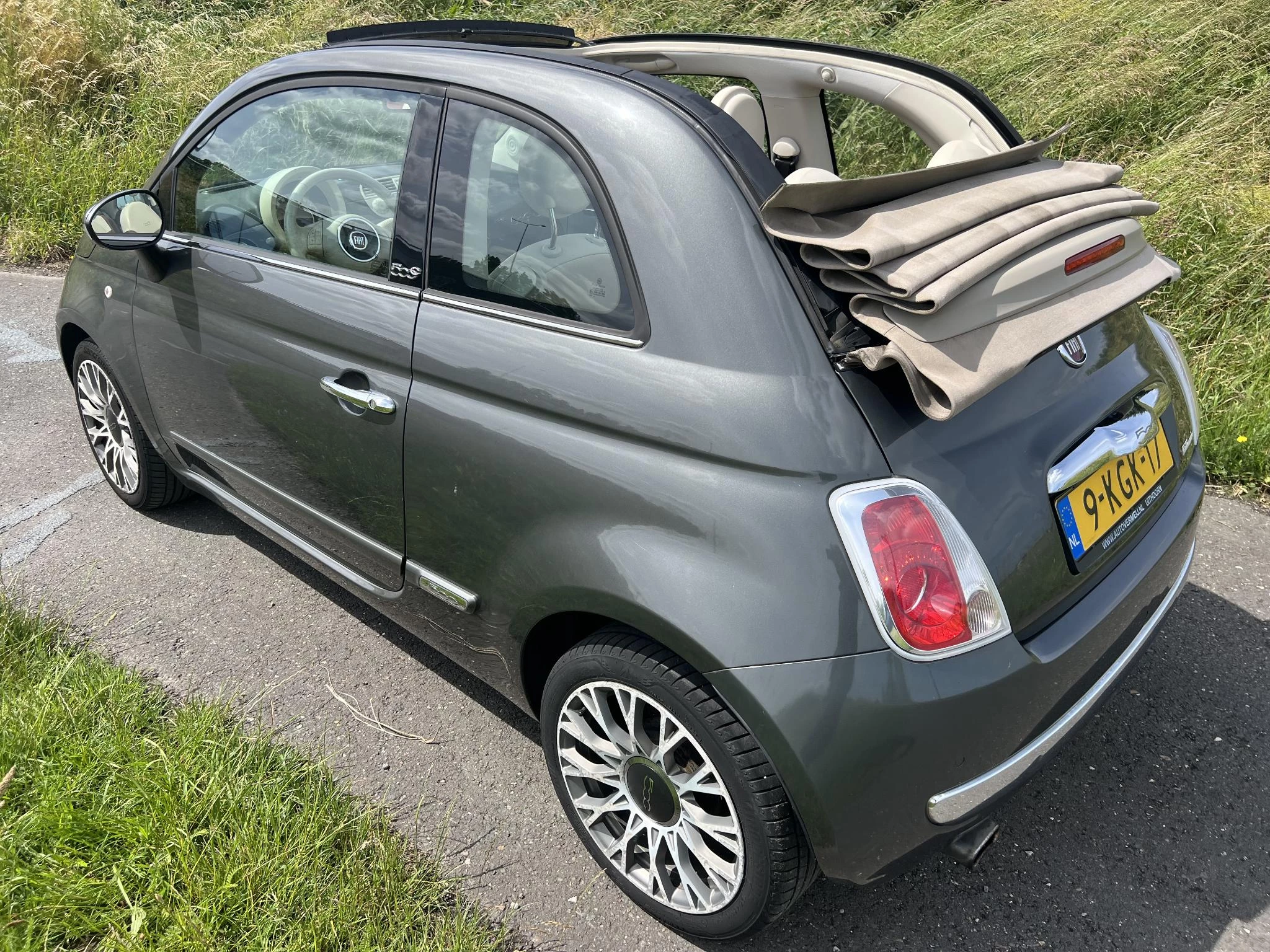 Hoofdafbeelding Fiat 500C