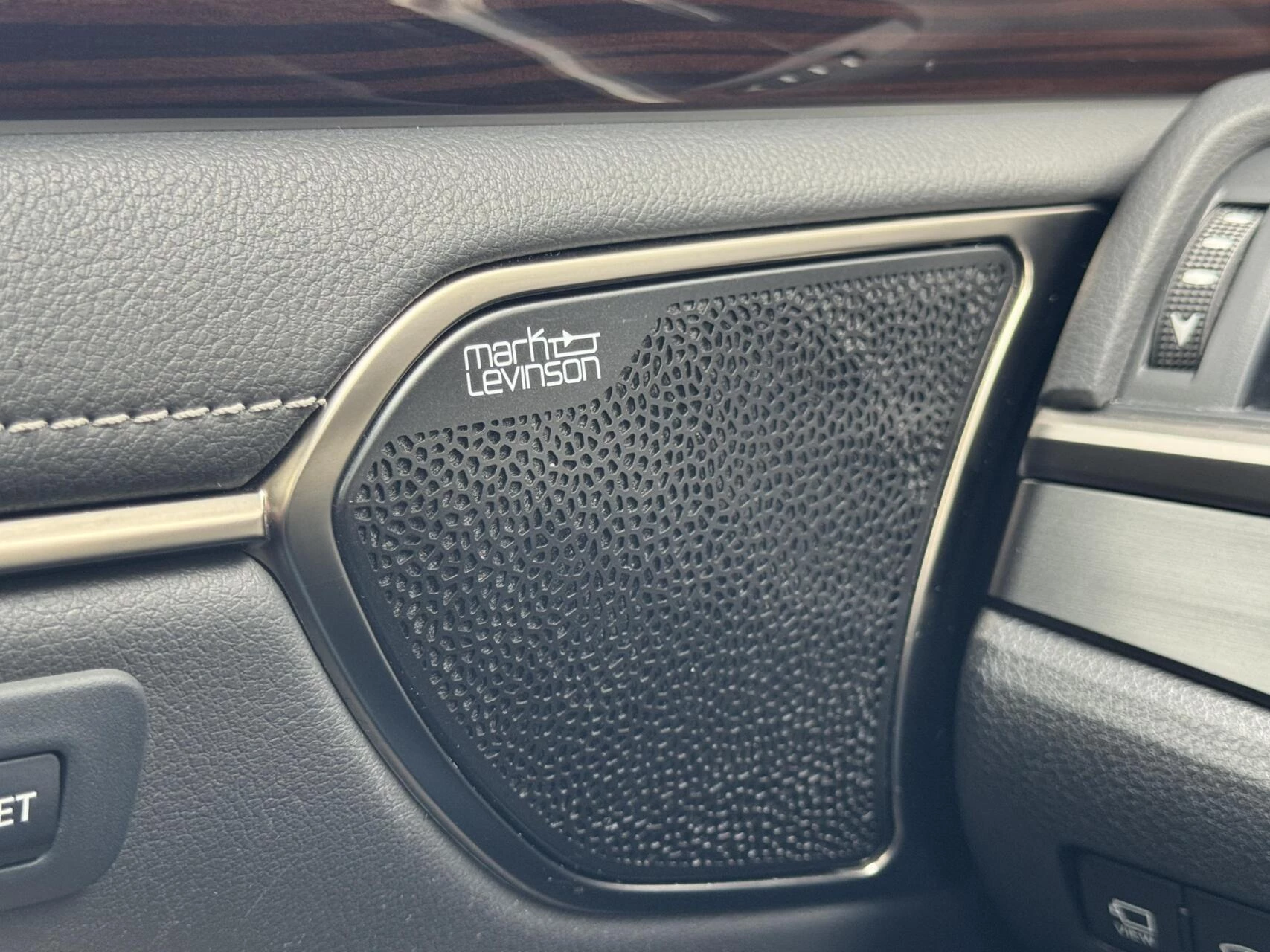 Hoofdafbeelding Lexus ES