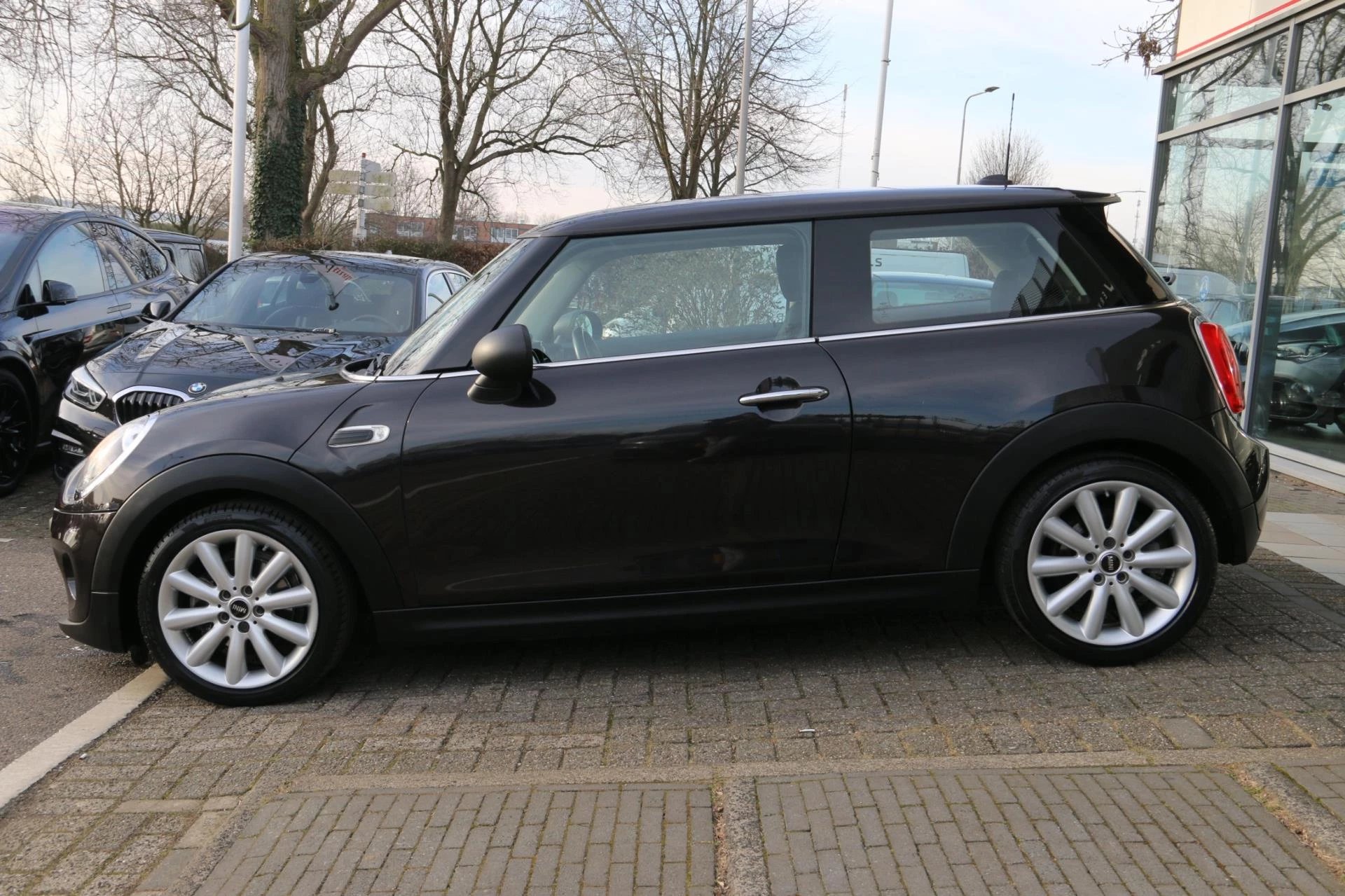 Hoofdafbeelding MINI One