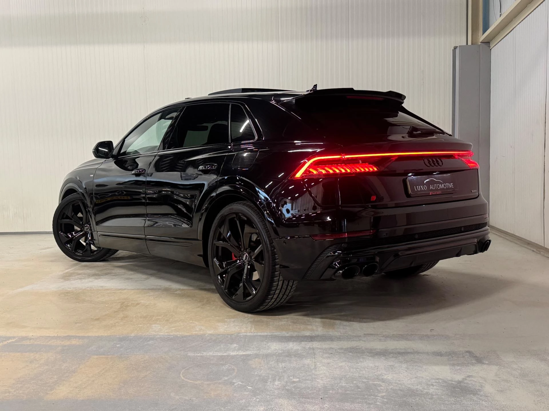 Hoofdafbeelding Audi Q8