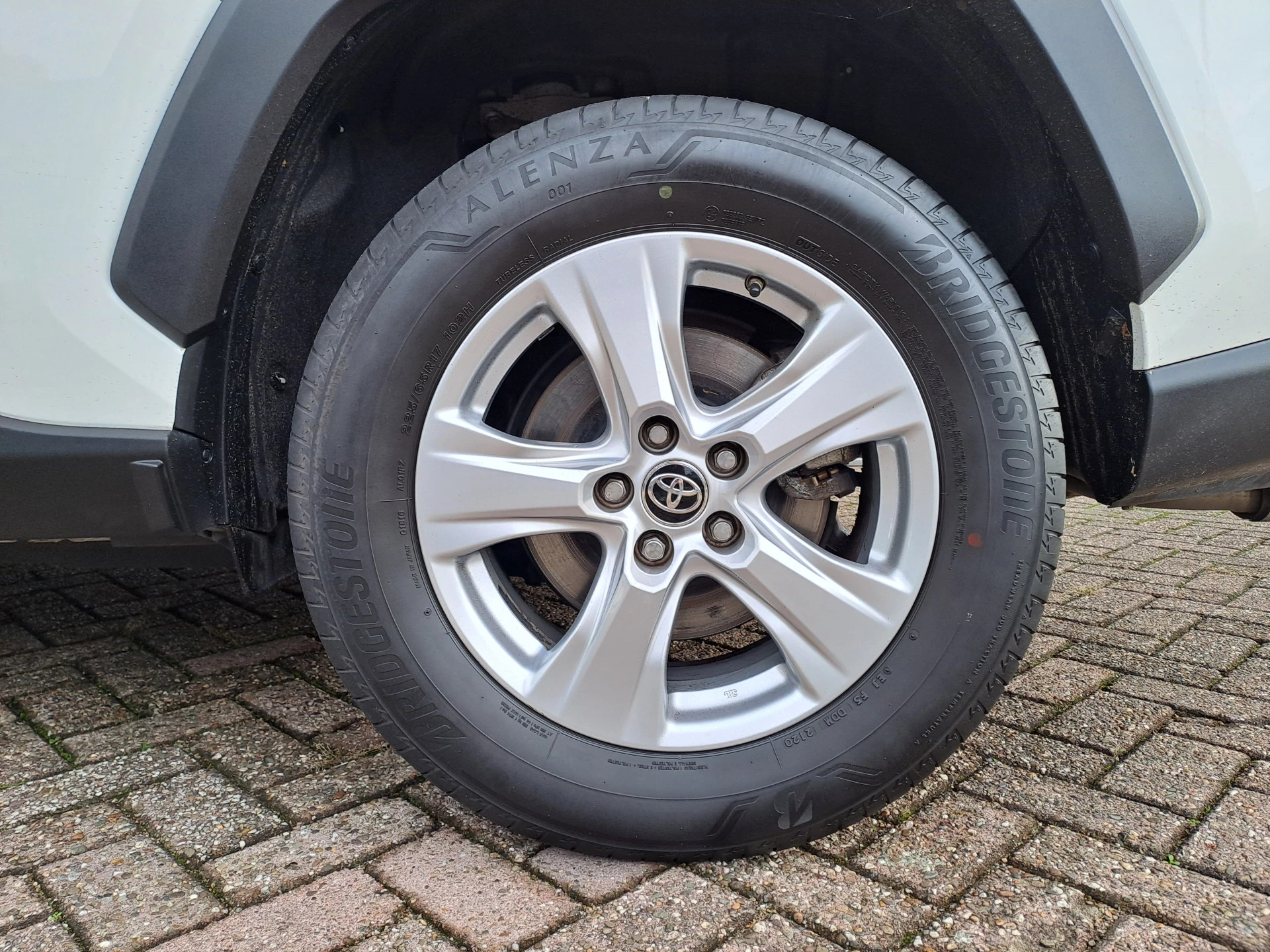 Hoofdafbeelding Toyota RAV4