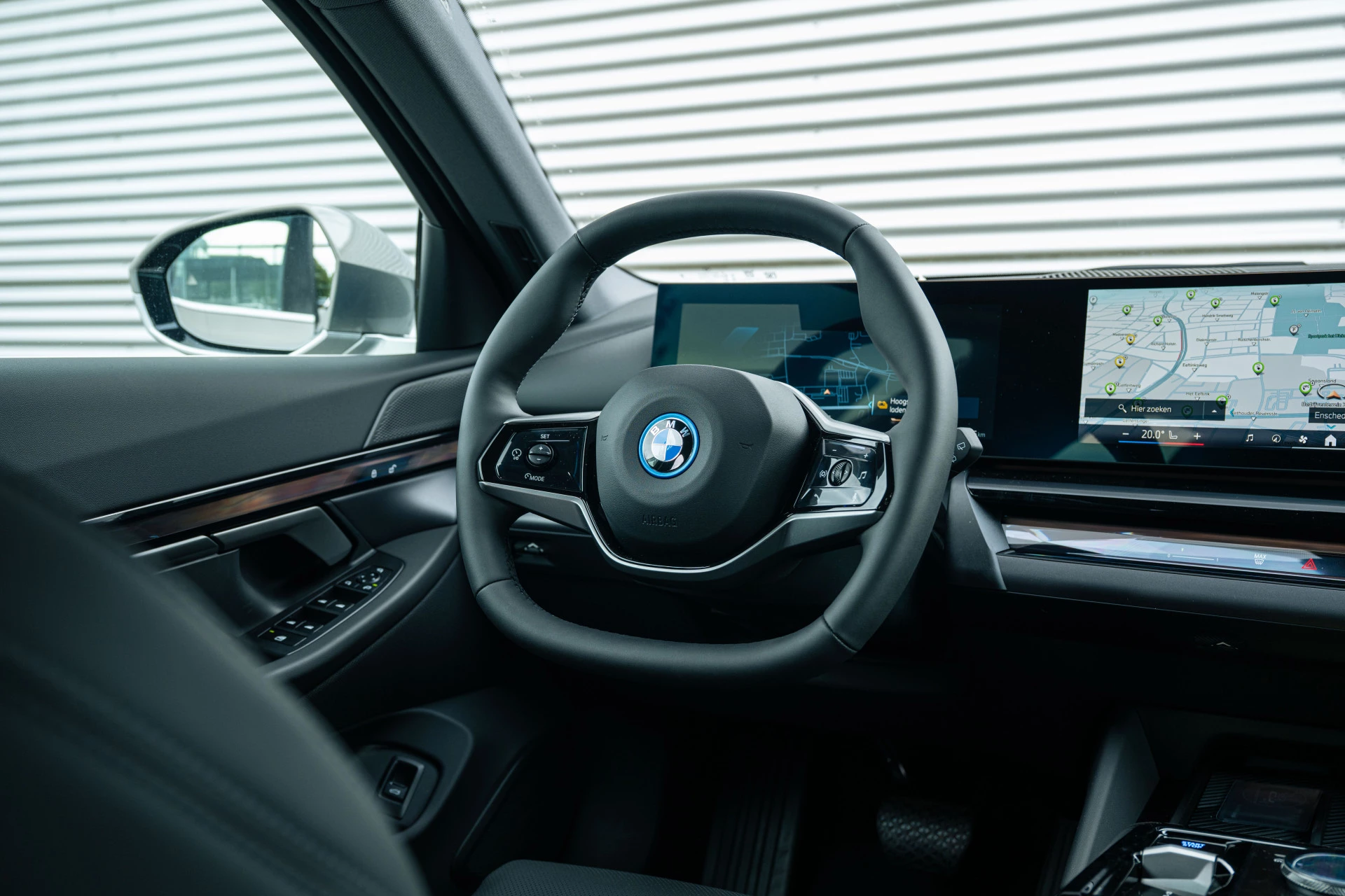 Hoofdafbeelding BMW i5