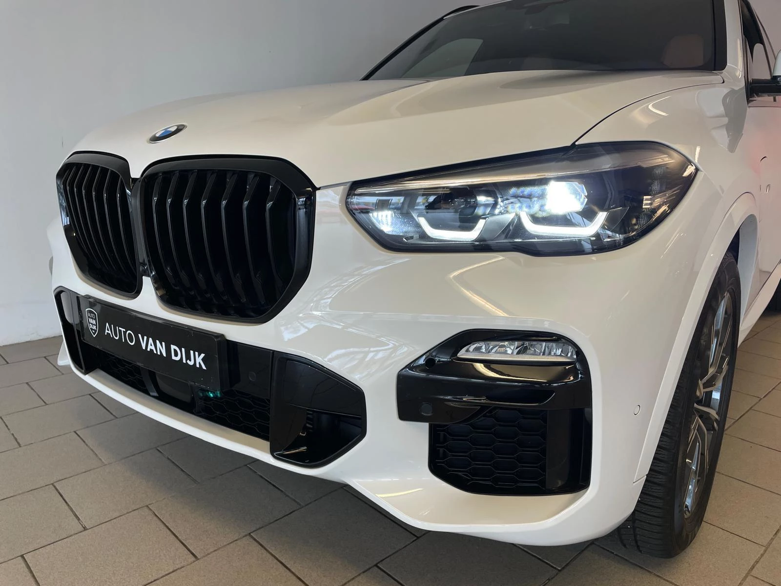 Hoofdafbeelding BMW X5