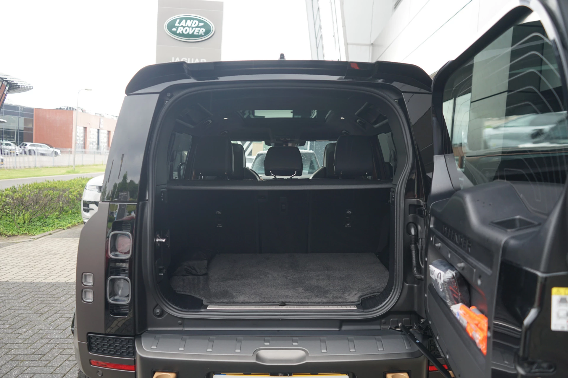 Hoofdafbeelding Land Rover Defender