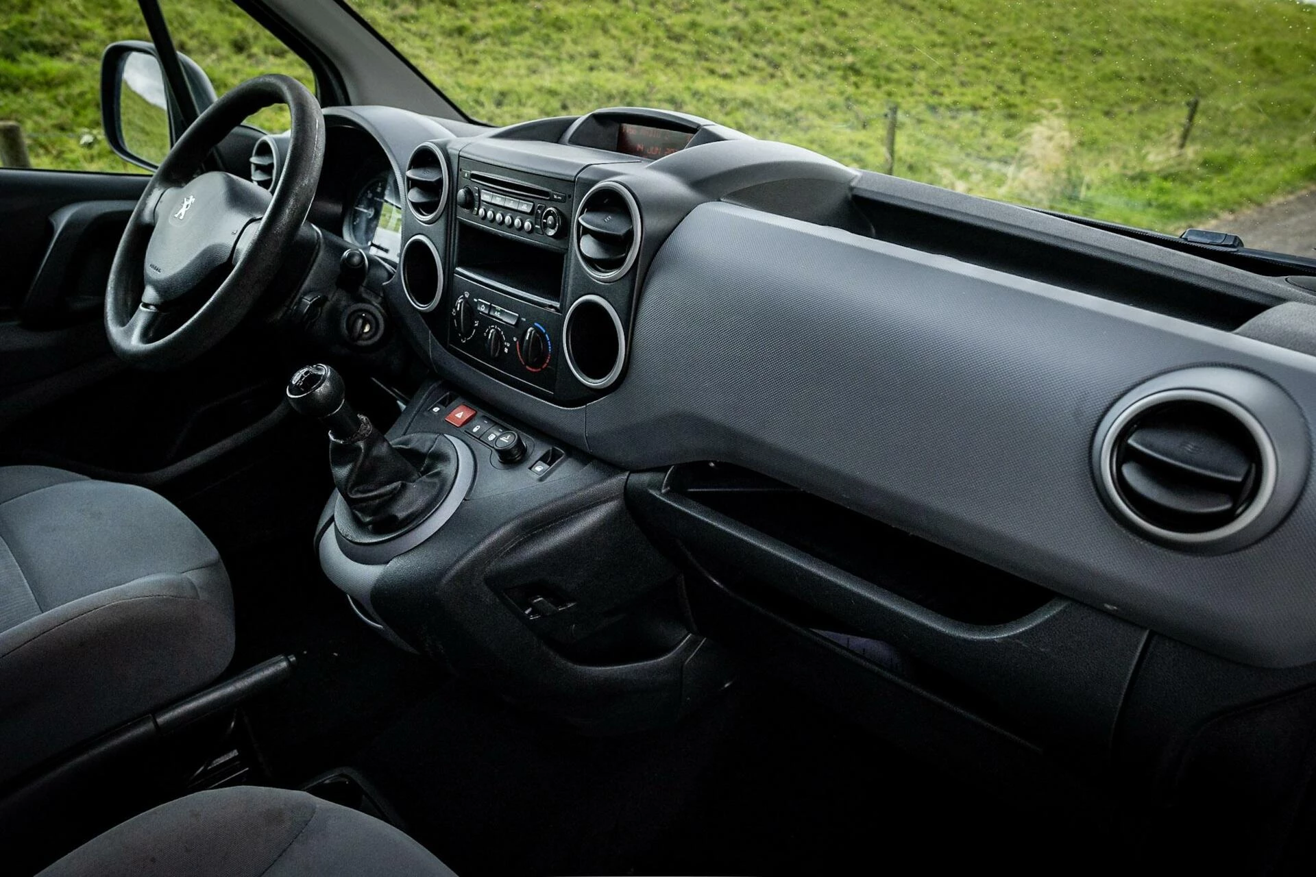 Hoofdafbeelding Peugeot Partner