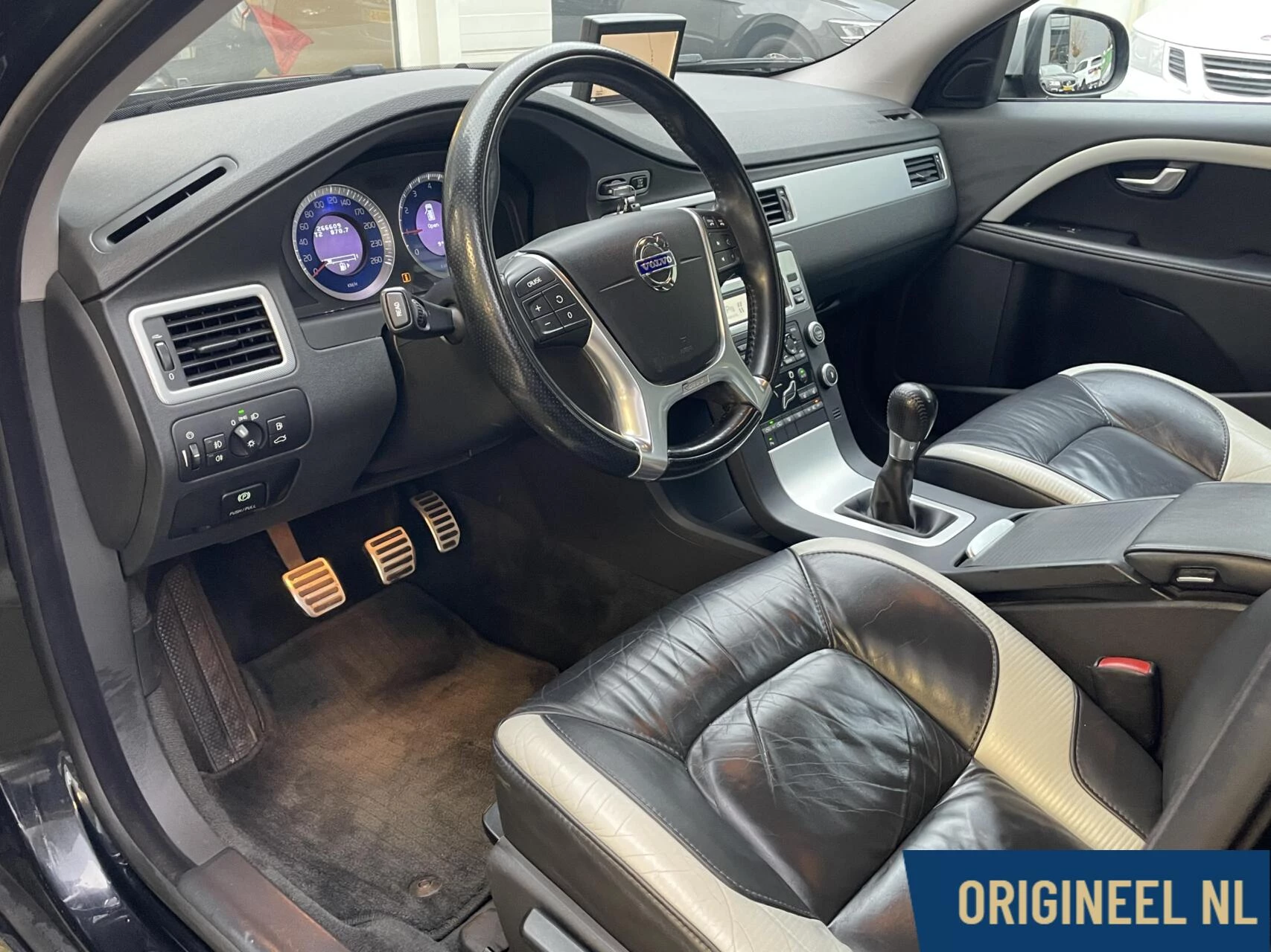 Hoofdafbeelding Volvo V70