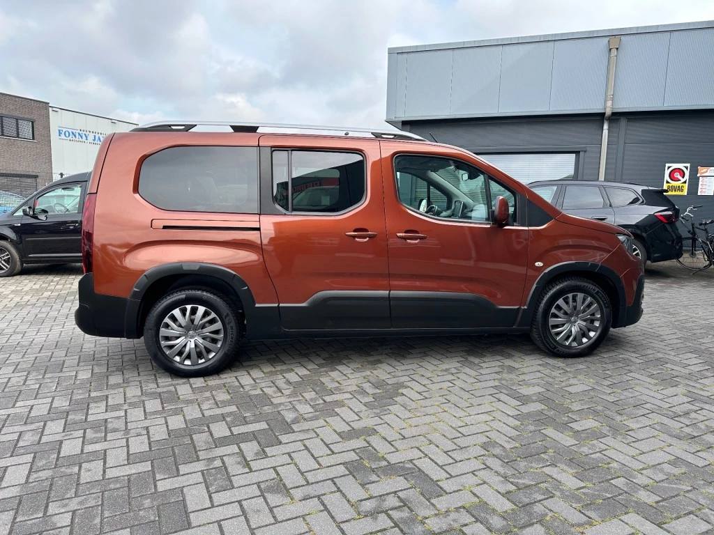 Hoofdafbeelding Peugeot Rifter