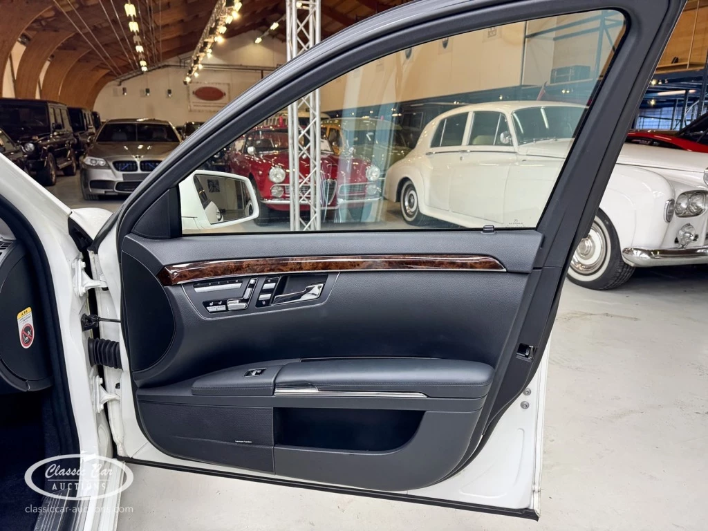 Hoofdafbeelding Mercedes-Benz S-Klasse