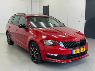 Skoda Octavia Combi 1.5 TSI Sport Business Automaat | Carplay | Lm velgen | Schaalstoelen | Vol opties| Inruil mogelijk