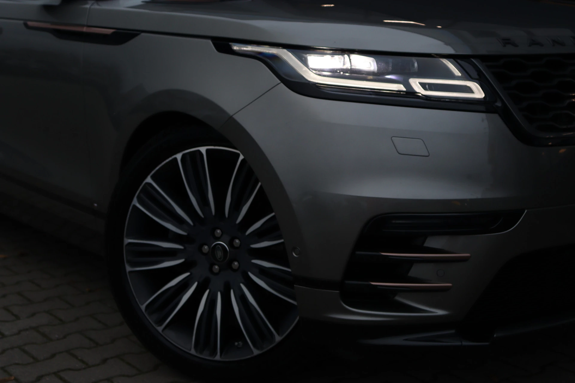 Hoofdafbeelding Land Rover Range Rover Velar