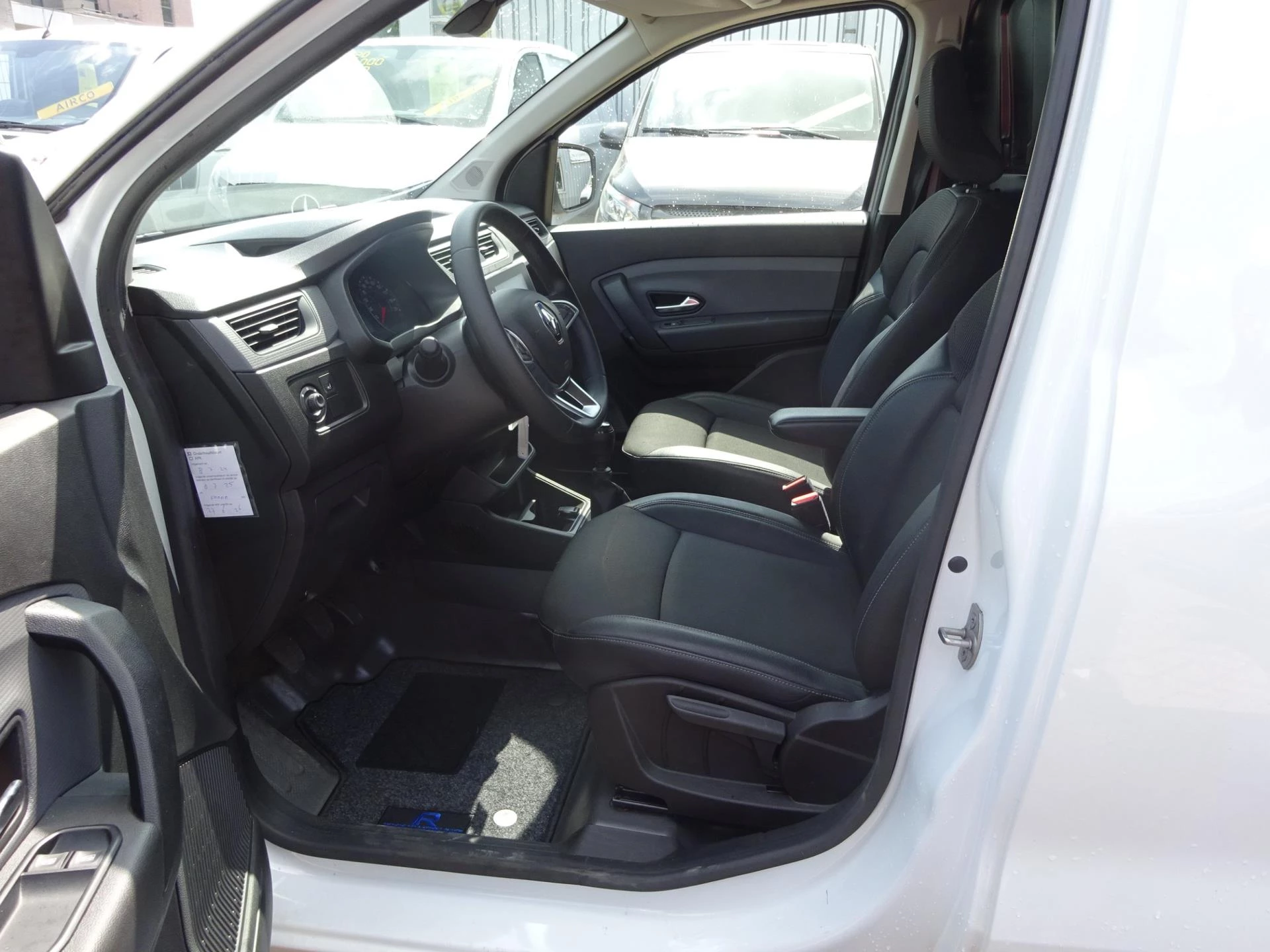 Hoofdafbeelding Renault Express