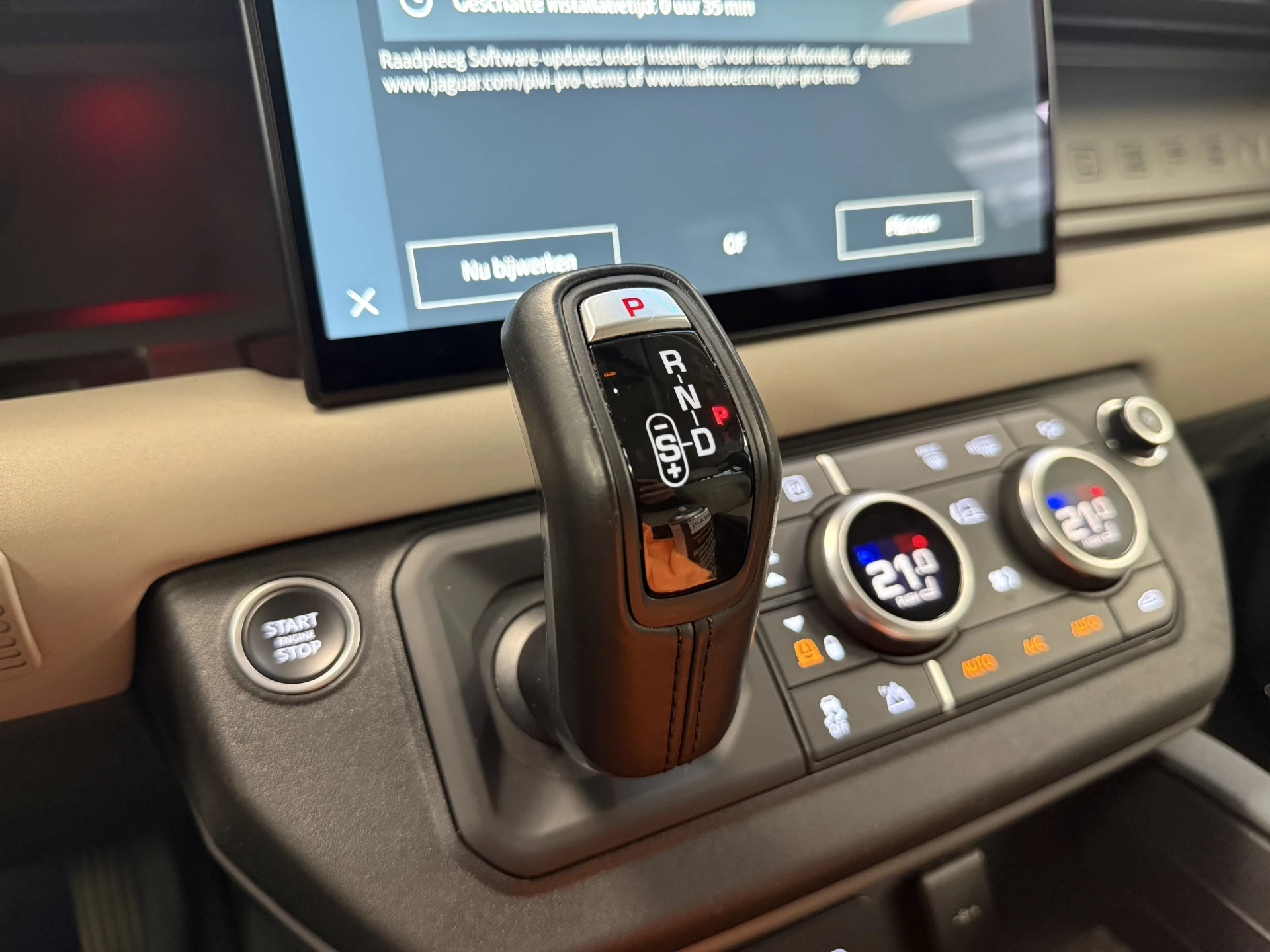 Hoofdafbeelding Land Rover Defender