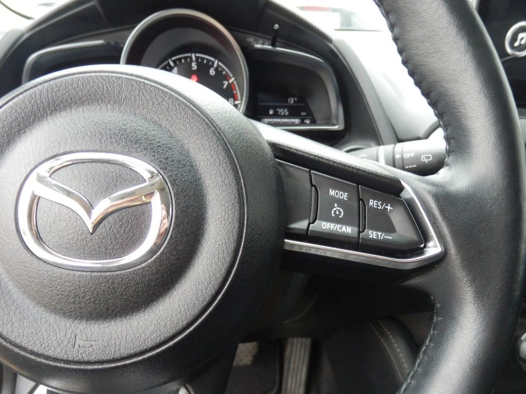 Hoofdafbeelding Mazda 2