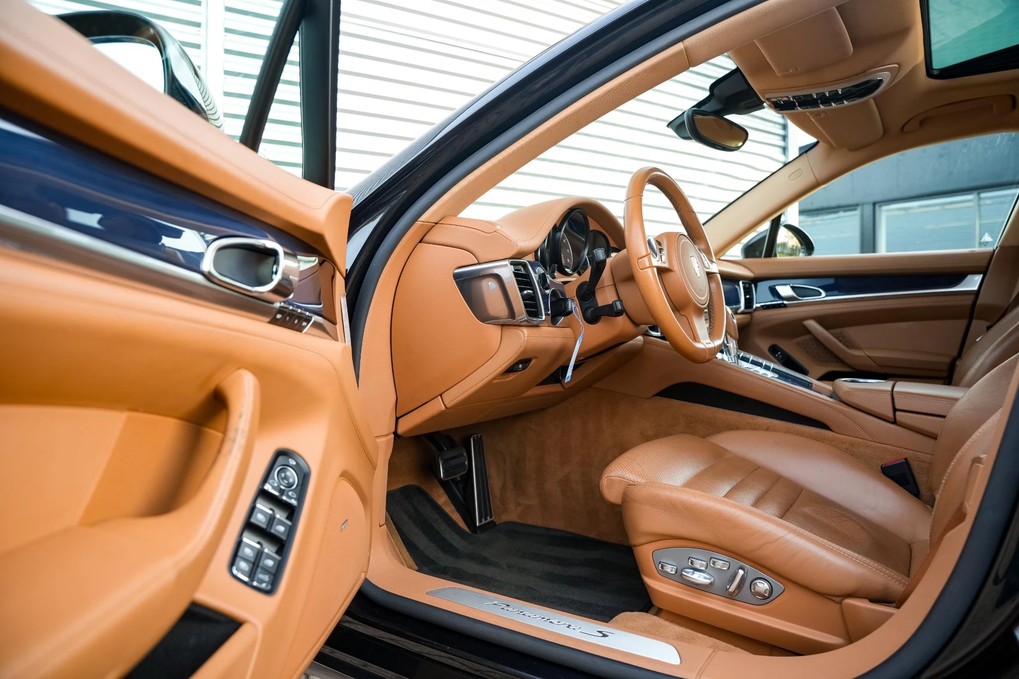 Hoofdafbeelding Porsche Panamera