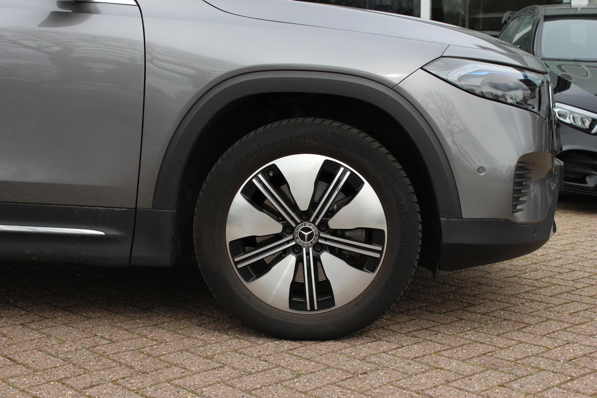 Hoofdafbeelding Mercedes-Benz EQB