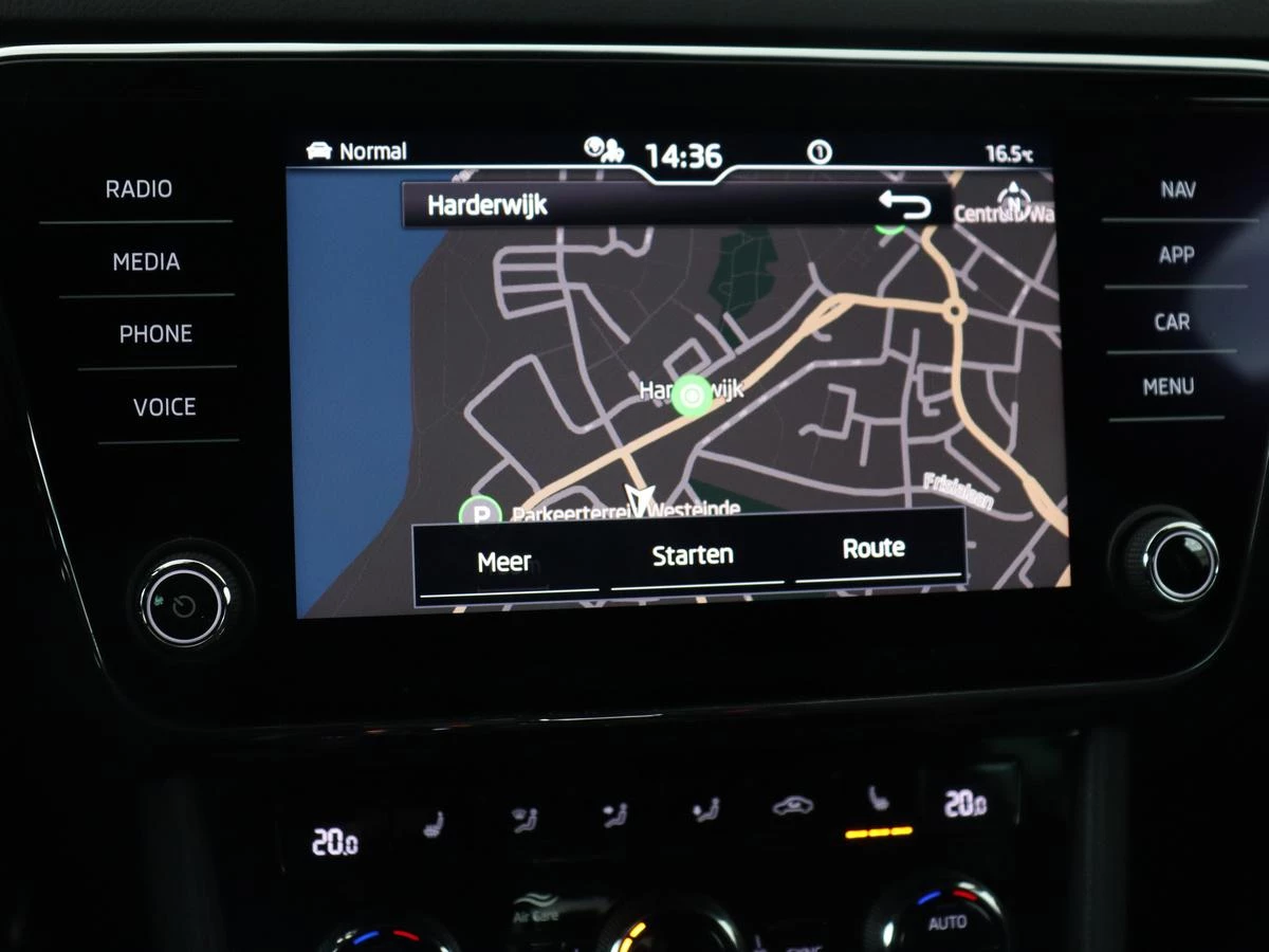 Hoofdafbeelding Škoda Superb