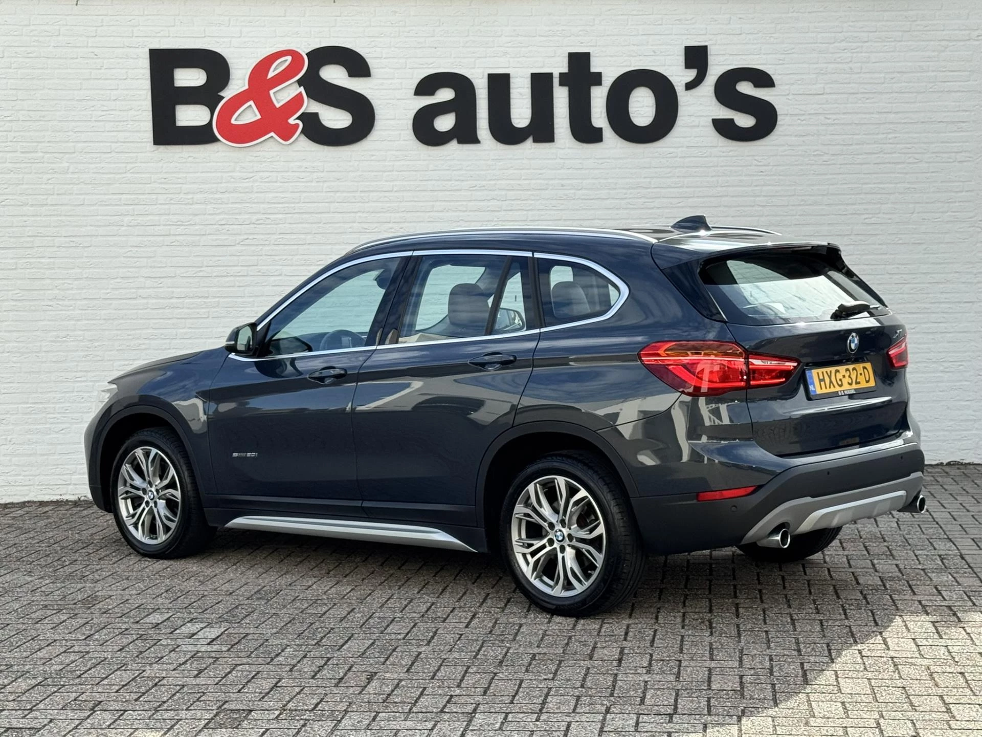 Hoofdafbeelding BMW X1