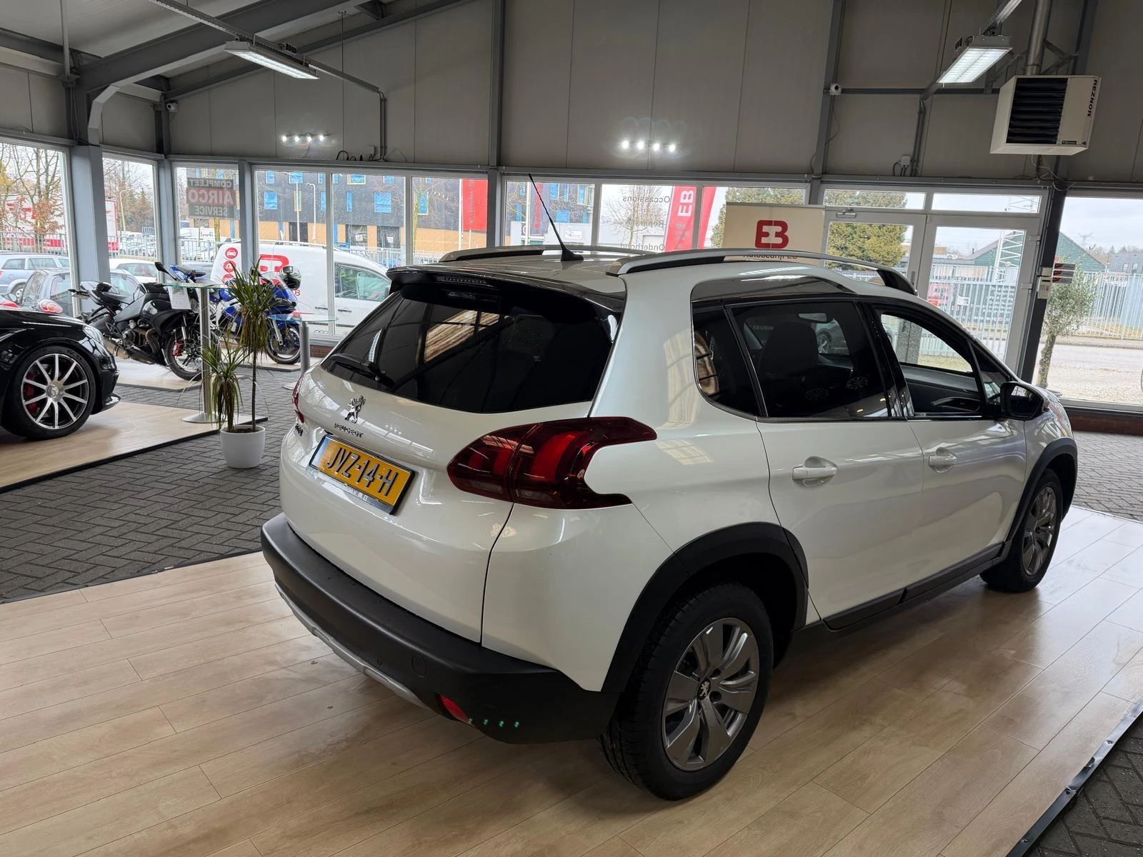 Hoofdafbeelding Peugeot 2008