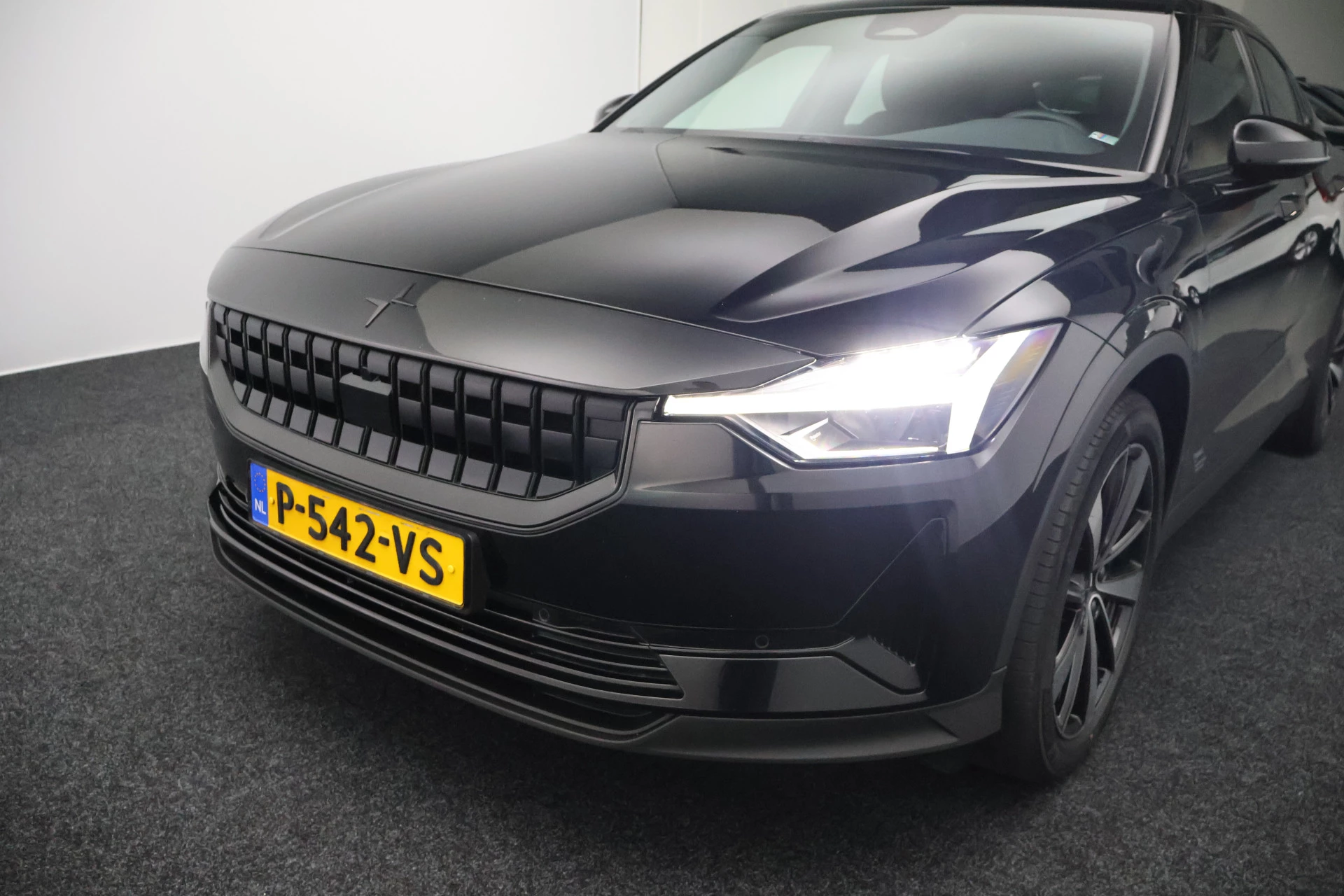 Hoofdafbeelding Polestar 2