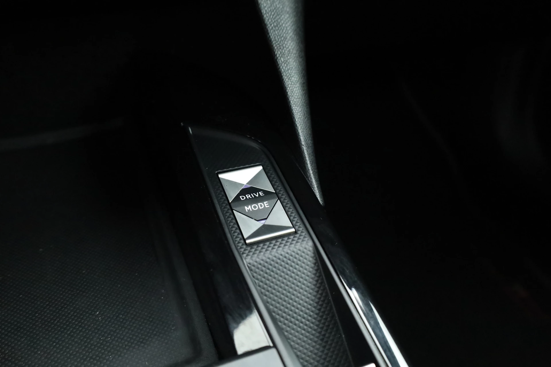 Hoofdafbeelding DS DS 3