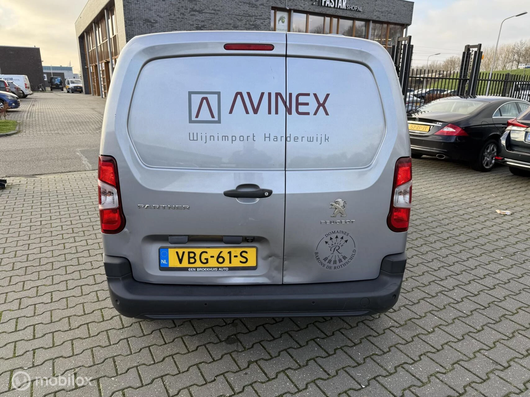 Hoofdafbeelding Peugeot Partner