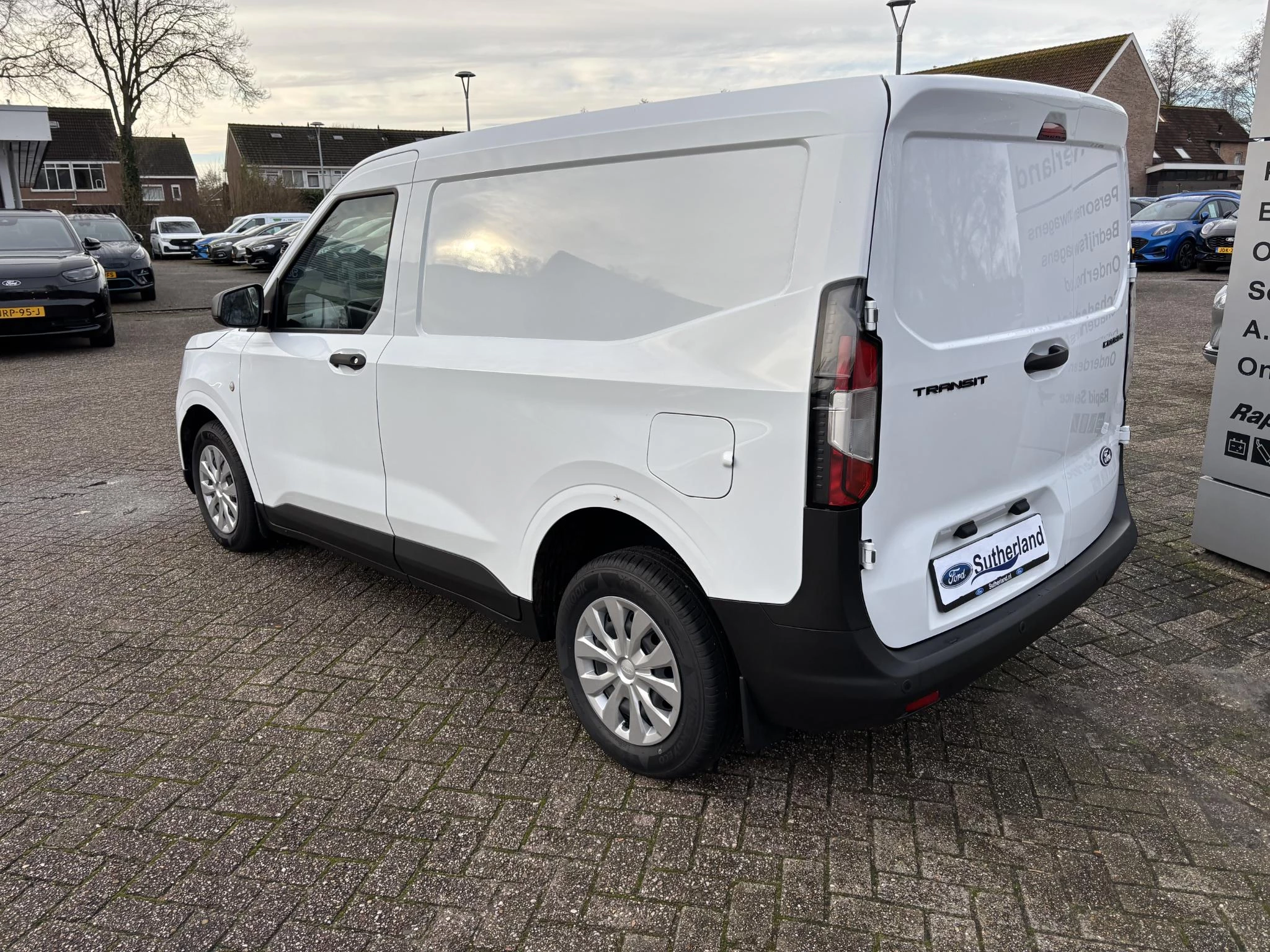 Hoofdafbeelding Ford Transit Courier