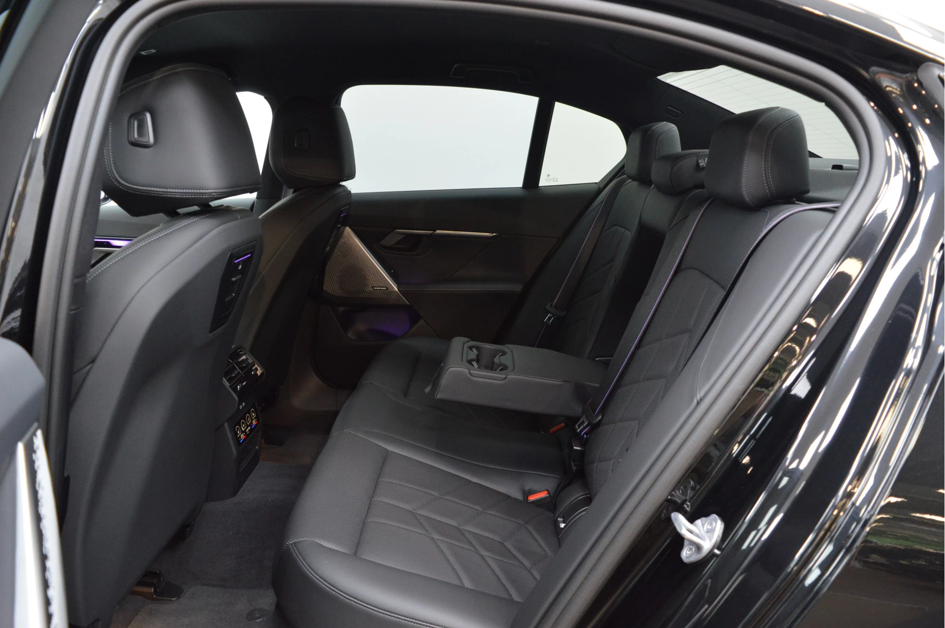 Hoofdafbeelding BMW i5