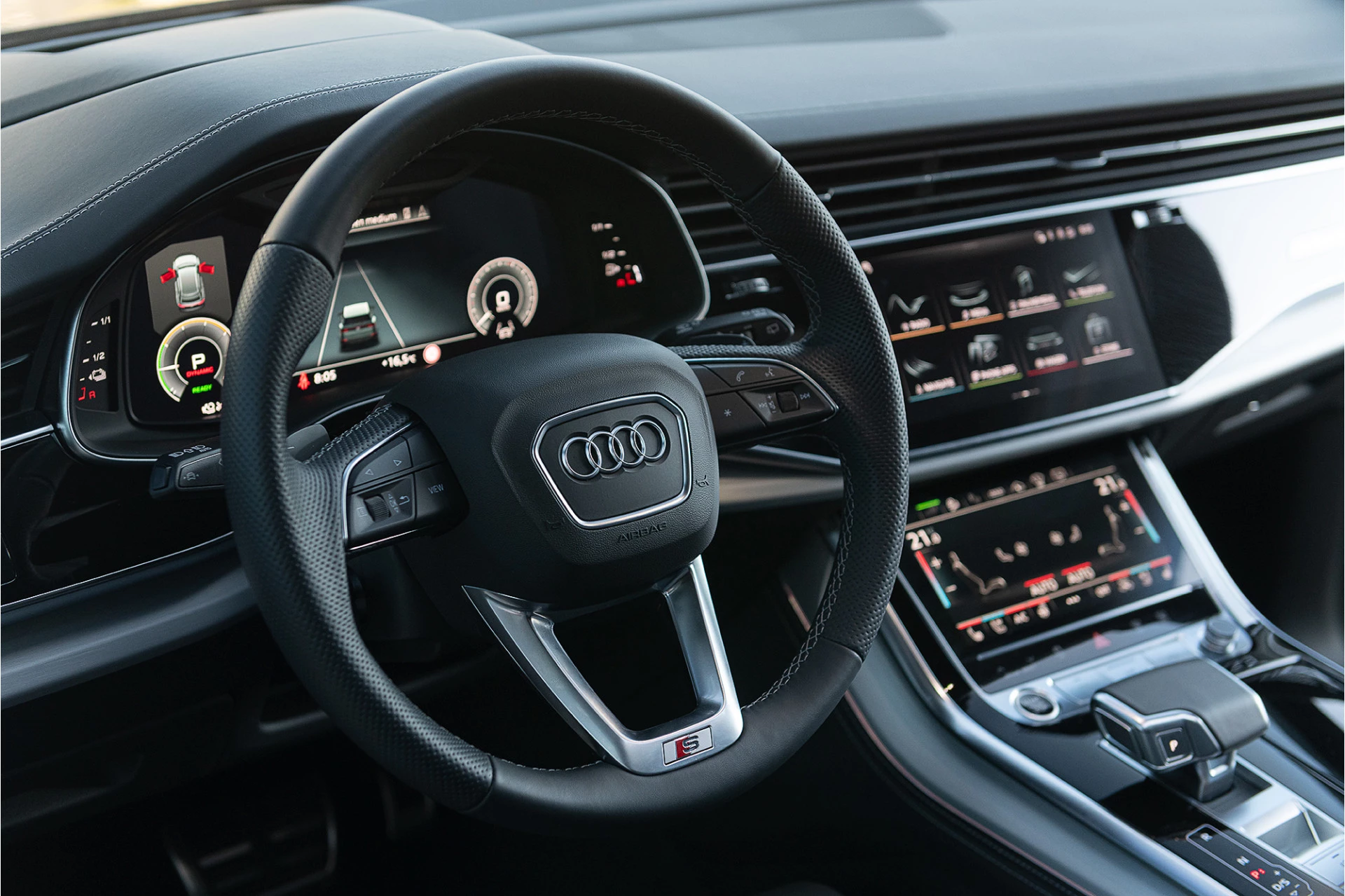 Hoofdafbeelding Audi Q8