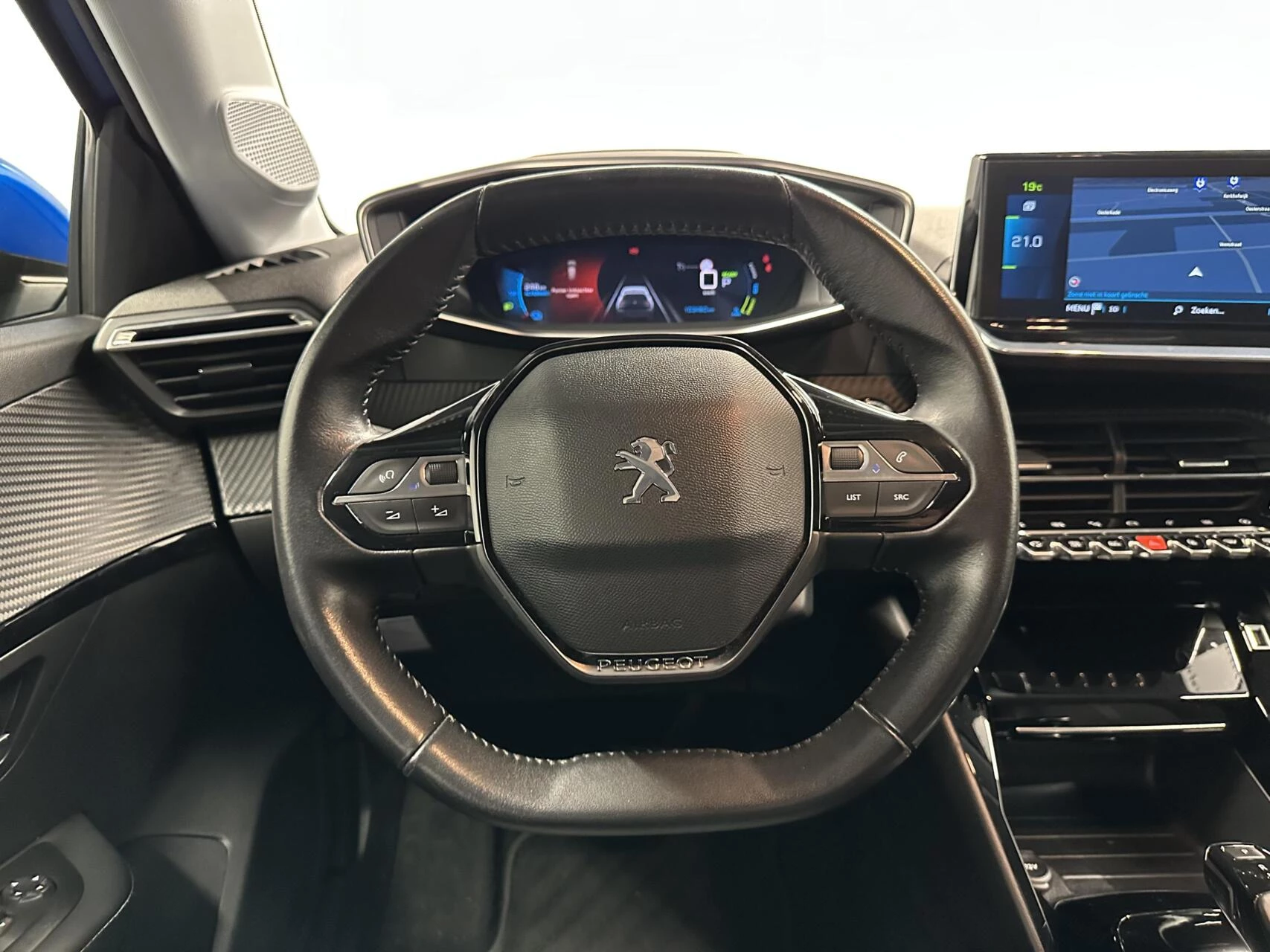 Hoofdafbeelding Peugeot e-208