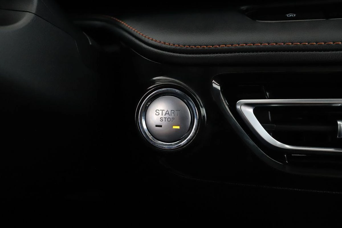 Hoofdafbeelding MG HS