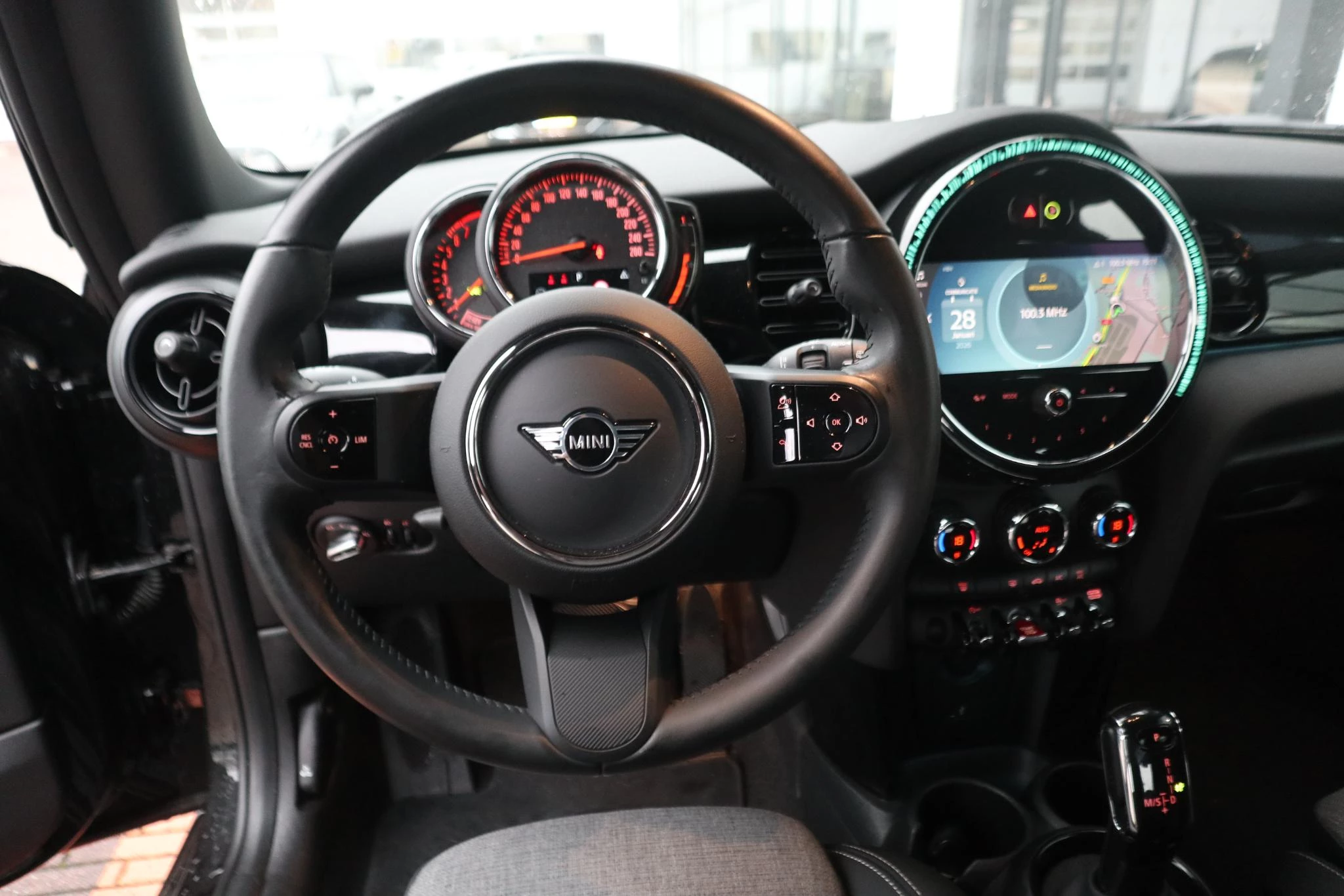 Hoofdafbeelding MINI 3-deurs