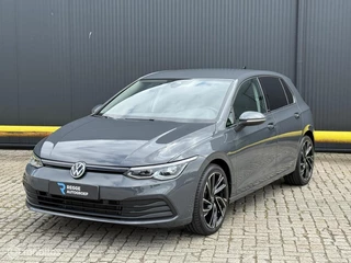 Volkswagen Golf 1.5 eTSI Style Nardo Grijs | Automaat | ACC