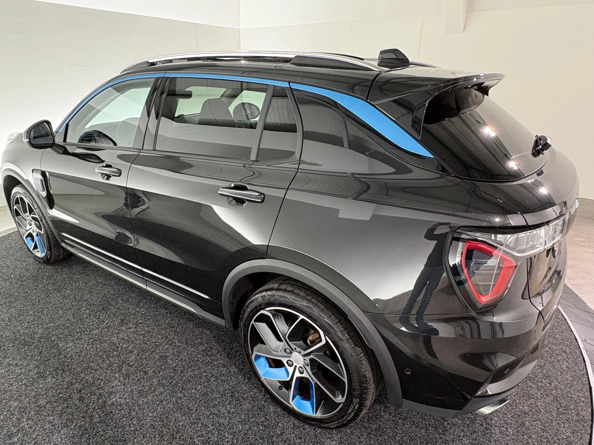 Hoofdafbeelding Lynk & Co 01