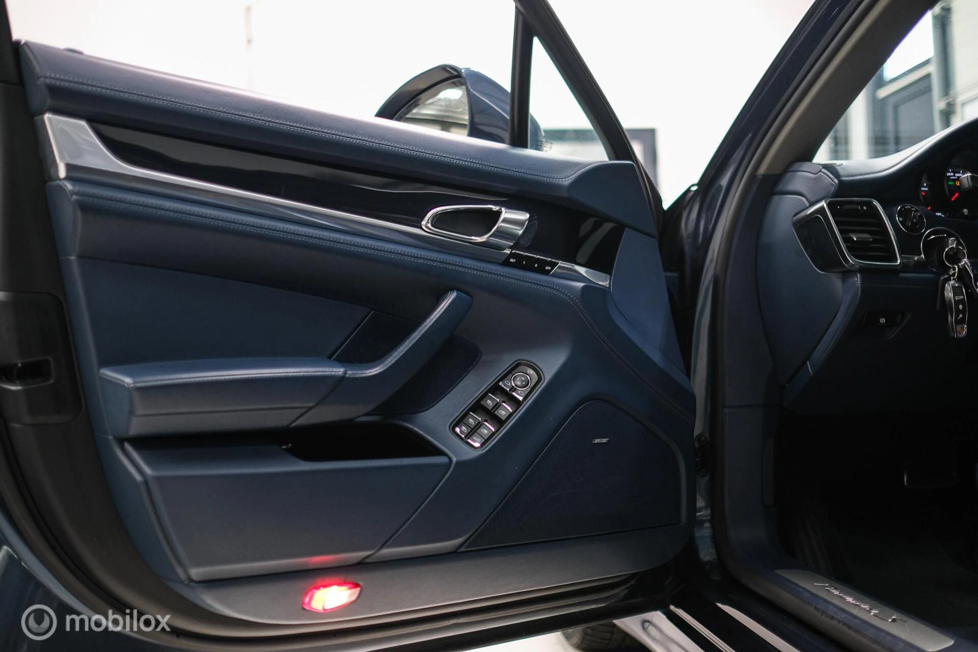 Hoofdafbeelding Porsche Panamera