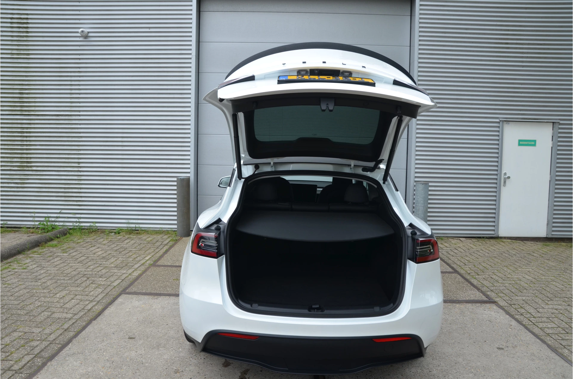 Hoofdafbeelding Tesla Model Y