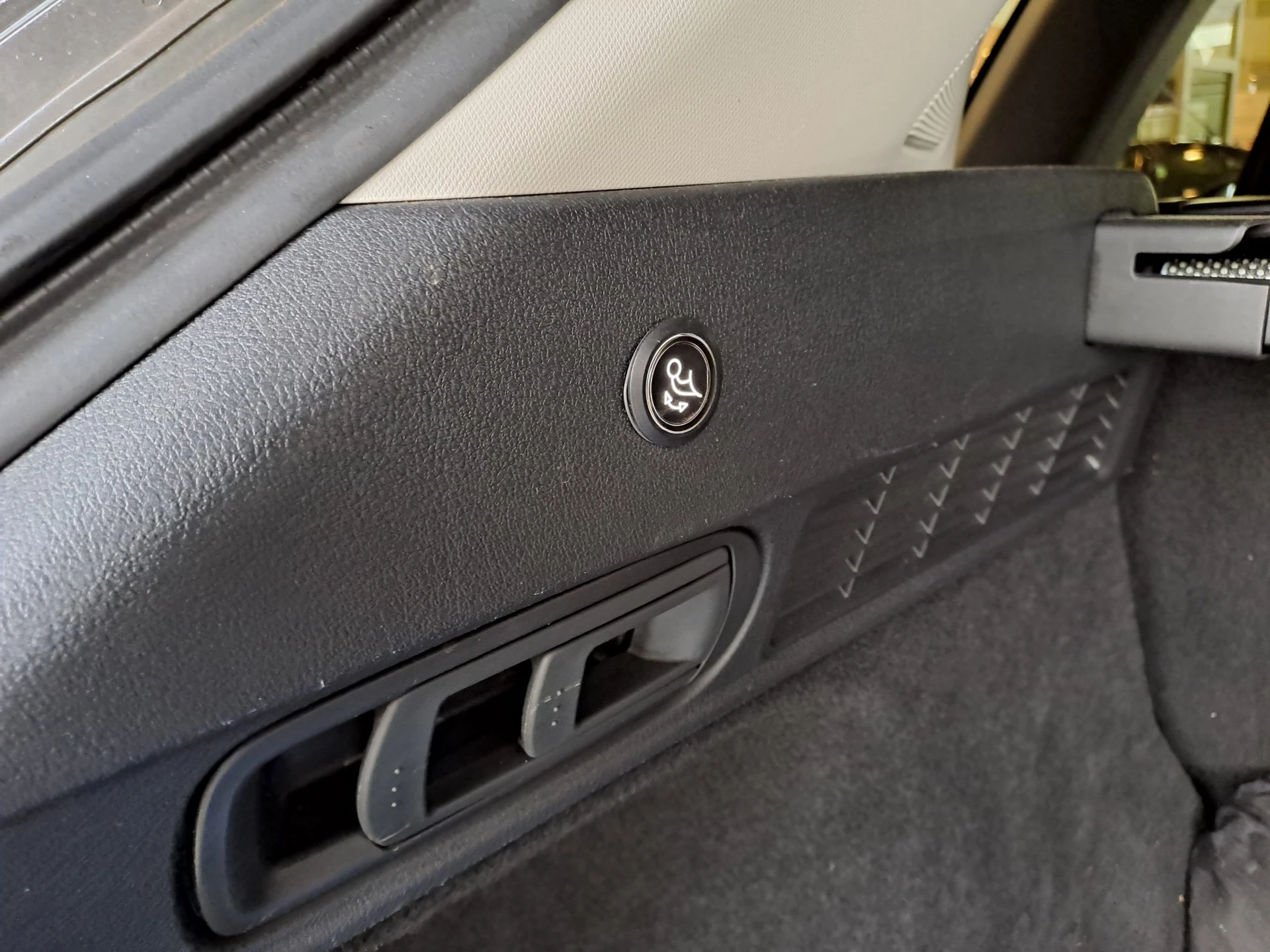 Hoofdafbeelding Mazda CX-60