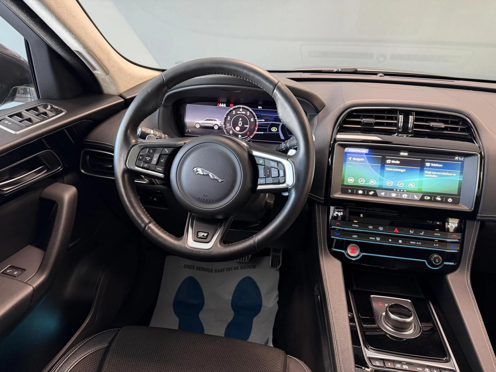 Hoofdafbeelding Jaguar F-PACE