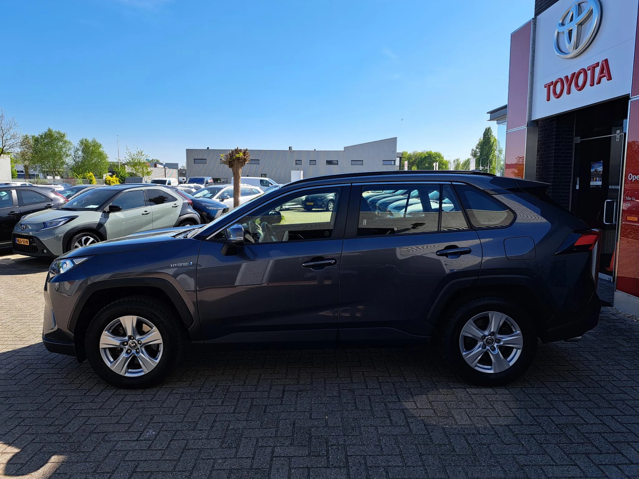 Hoofdafbeelding Toyota RAV4