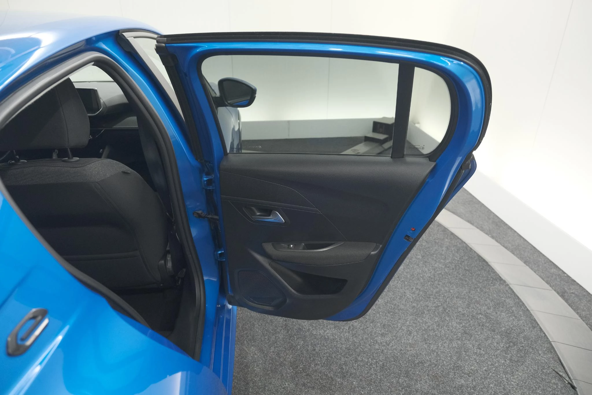 Hoofdafbeelding Peugeot e-208