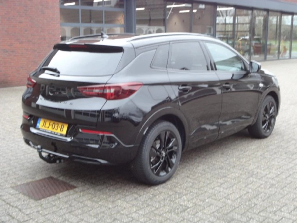 Hoofdafbeelding Opel Grandland