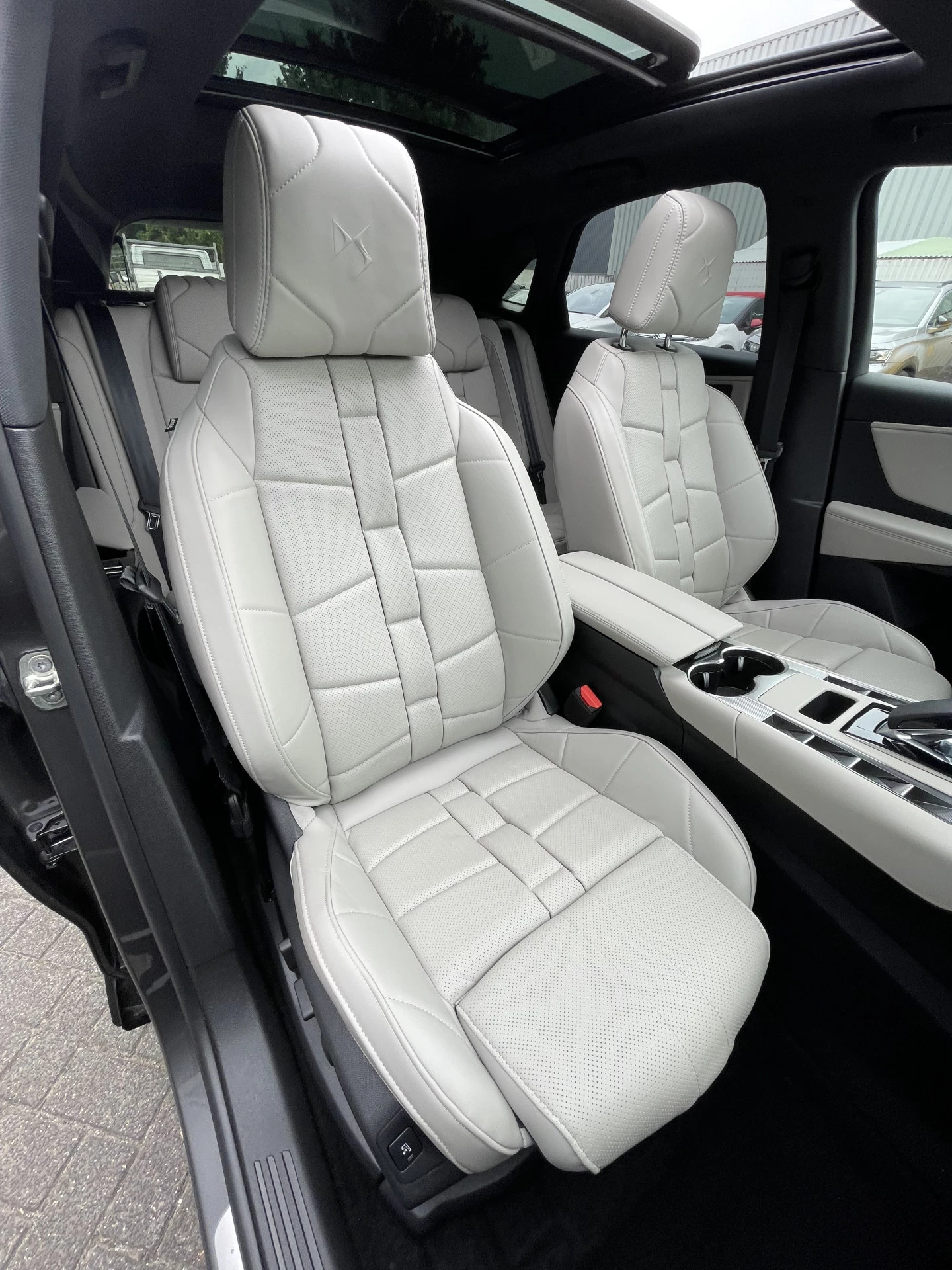 Hoofdafbeelding DS DS 7