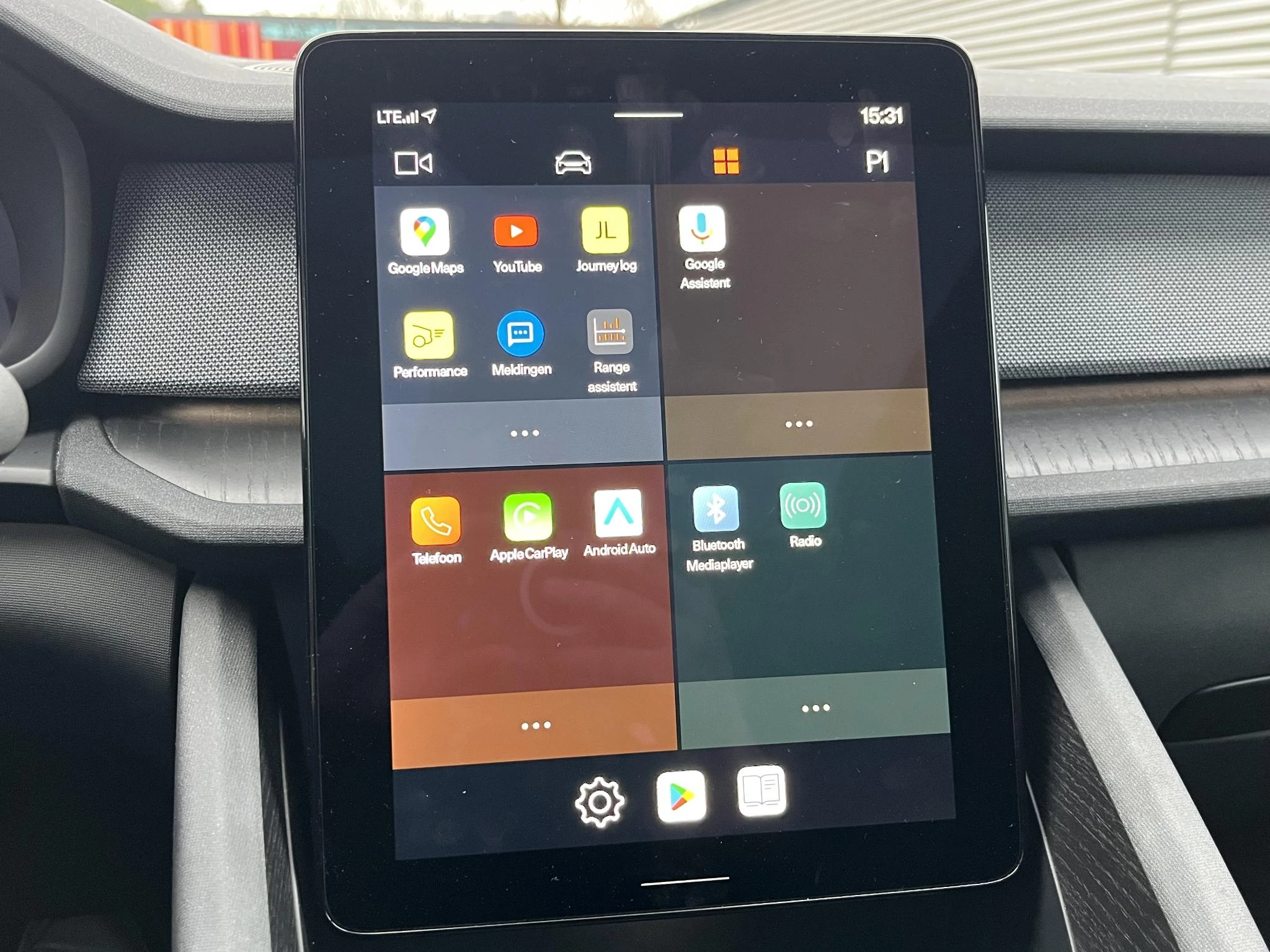 Hoofdafbeelding Polestar 2