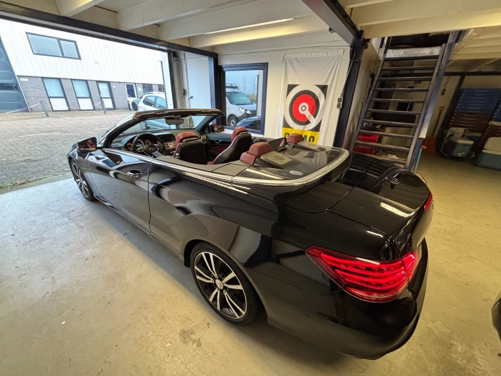 Hoofdafbeelding Mercedes-Benz E-Klasse