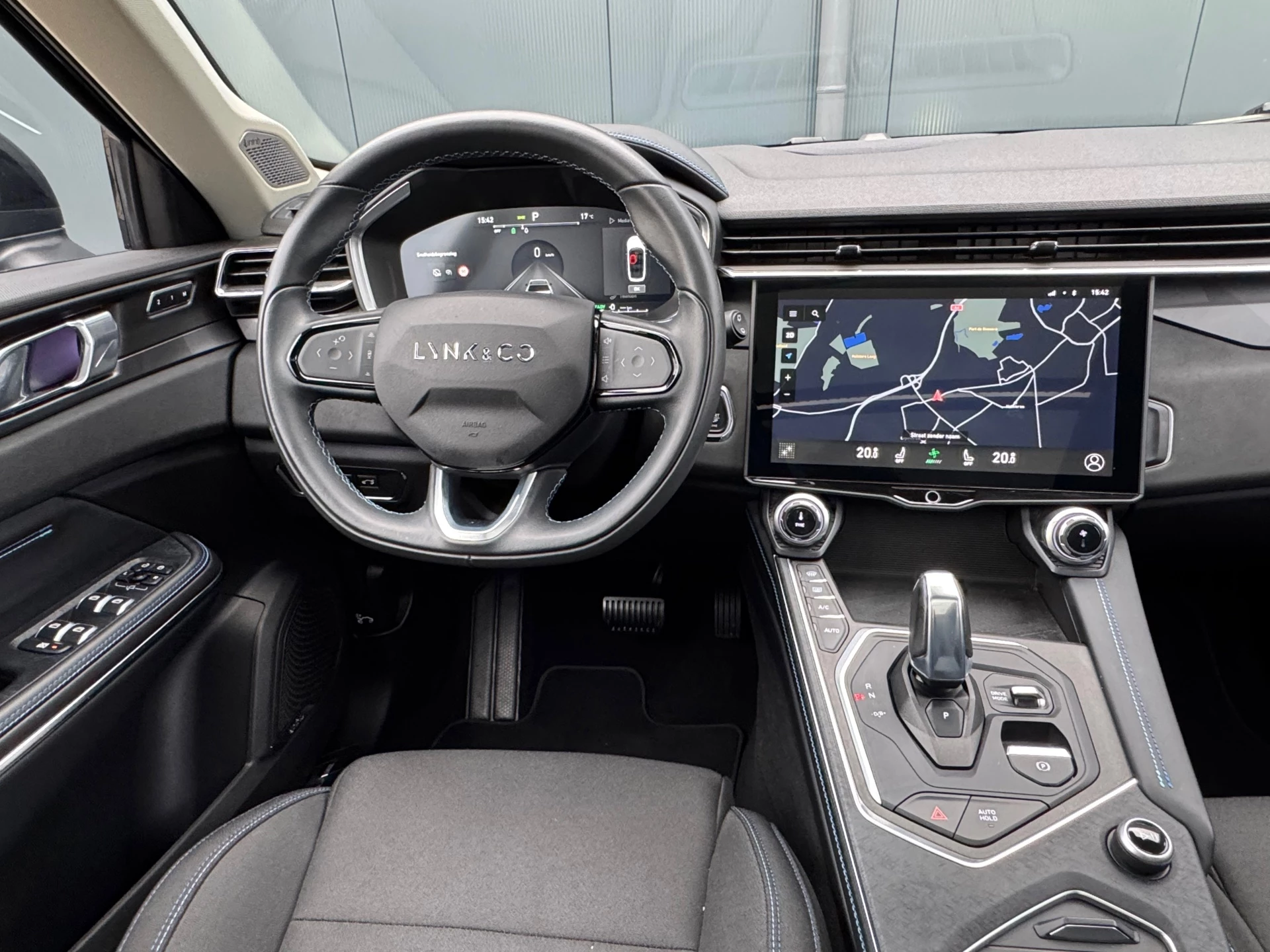 Hoofdafbeelding Lynk & Co 01