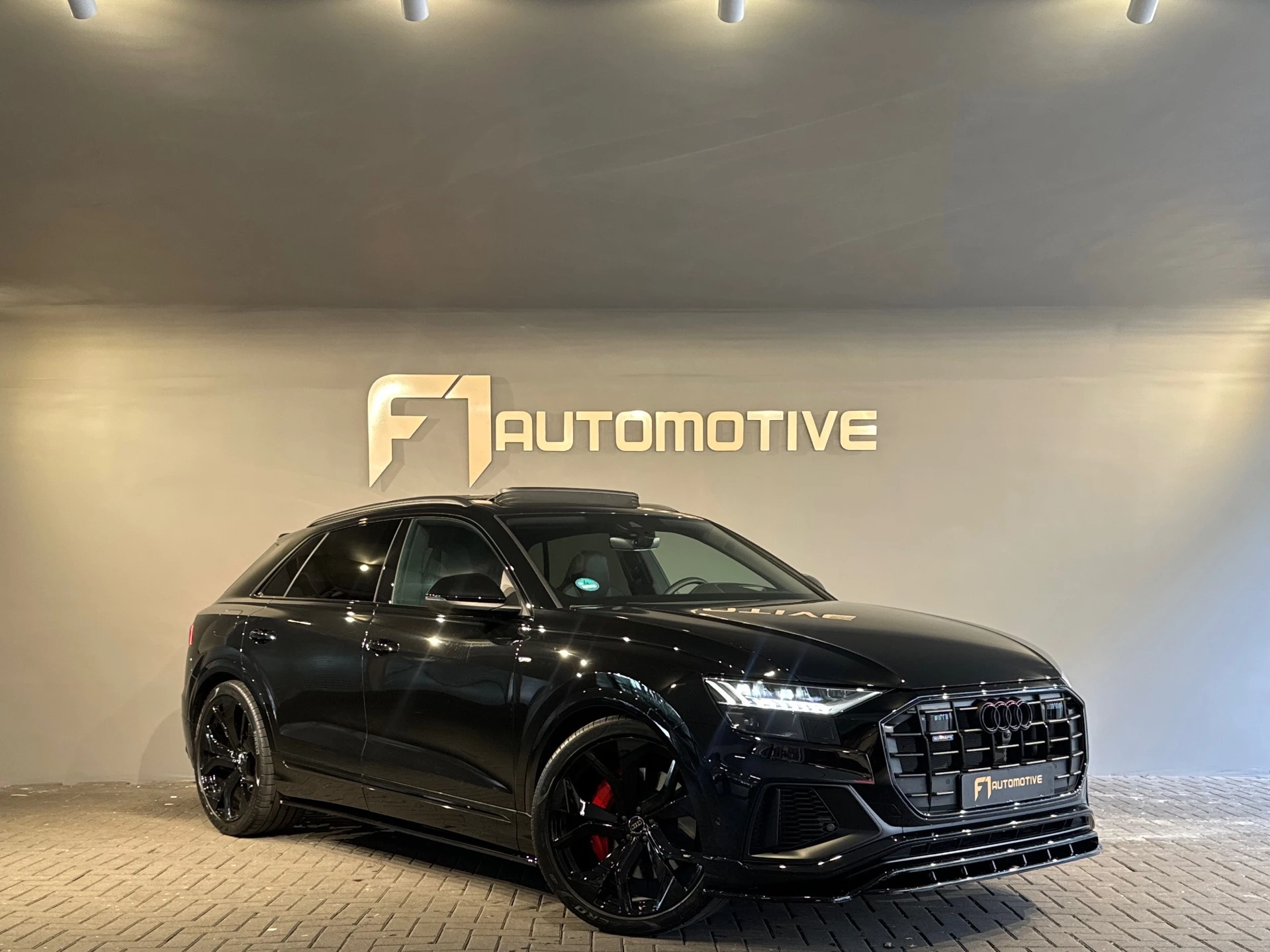 Hoofdafbeelding Audi Q8