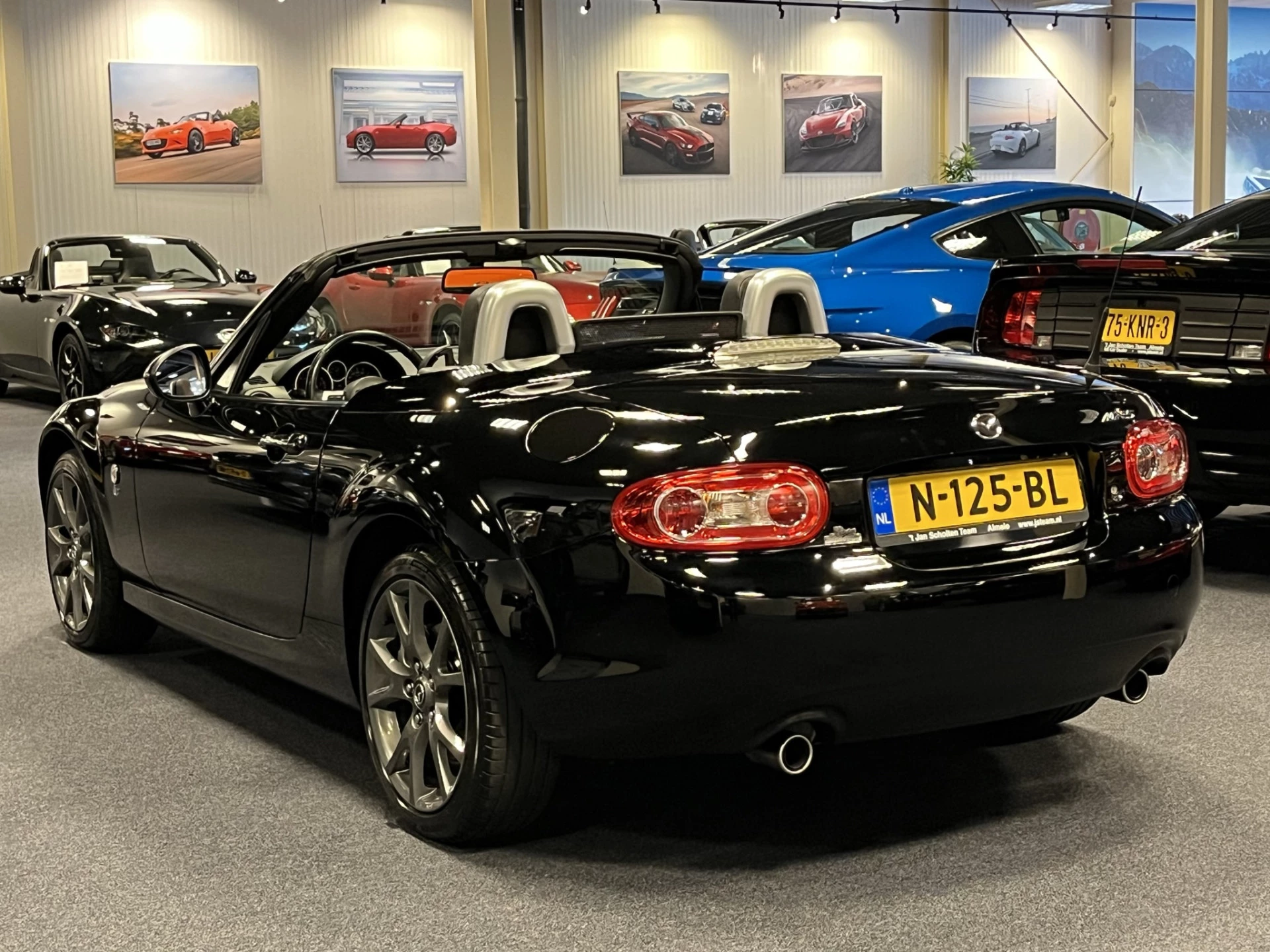 Hoofdafbeelding Mazda MX-5