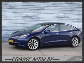 Tesla Model 3 Standard RWD Plus 19 inch Performance Pano Cam