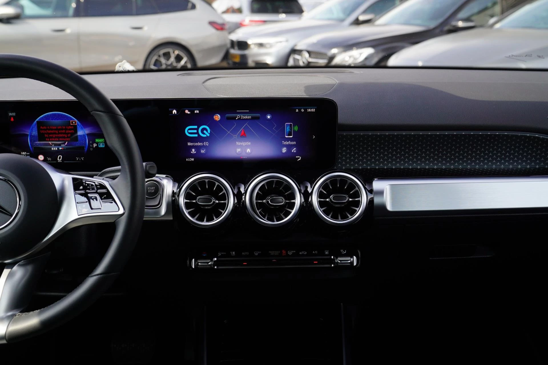 Hoofdafbeelding Mercedes-Benz EQB