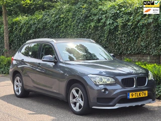 Hoofdafbeelding BMW X1 BMW X1 SDrive 20d Executive Navigatie Automaat Trekhaak Cruise Control Diesel NAP NL APK