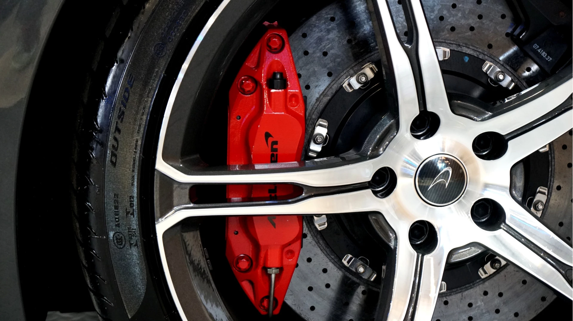 Hoofdafbeelding McLaren 650S